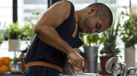 Watch America’s Test Kitchen: The Next Generation Season 1.